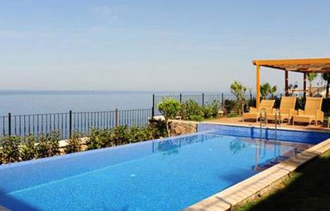 Bay Peninsula Bodrum da 200 bin Euro ya! Denize sıfır!