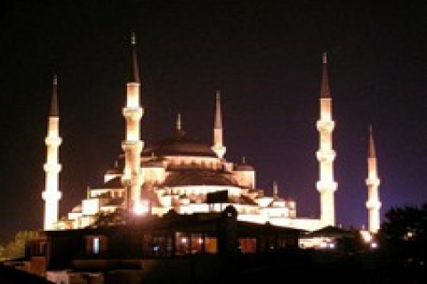 Fatih Sultan Mehmet'in türbesi bakıma alınıyor!