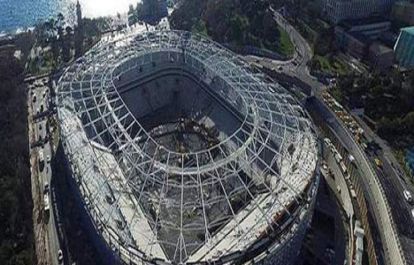 West Ham United Stadı yaz aylarında açılacak!