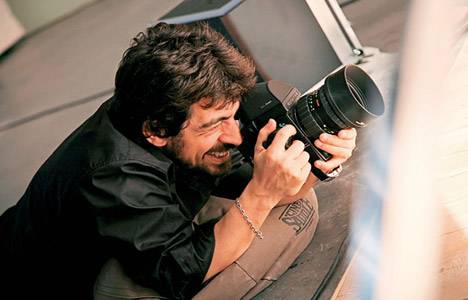 Okan Bayülgen'in fotoğraf sergisi Meydan Ümraniye AVM'de!