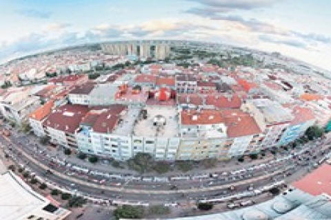 İstanbul Esenler ilçesi kentsel dönüşümle yenileniyor