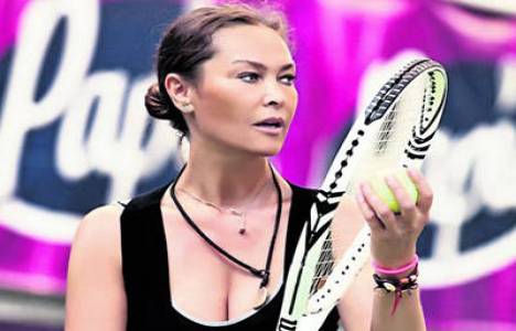 Hülya Avşar spor salonunun mimarisini evi gibi yaptırdı! 