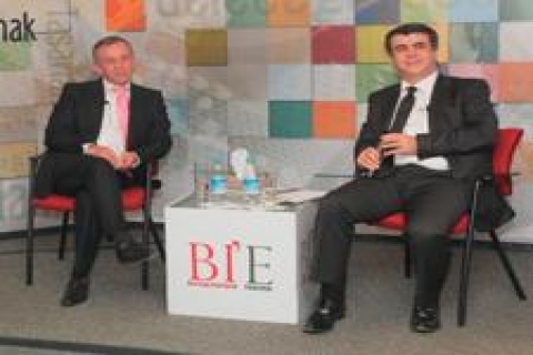 Ali AÄaoÄlu: Ä°stanbul'daki yapÄ±larÄ±n yÃ¼zde 70'i yenilenmeli