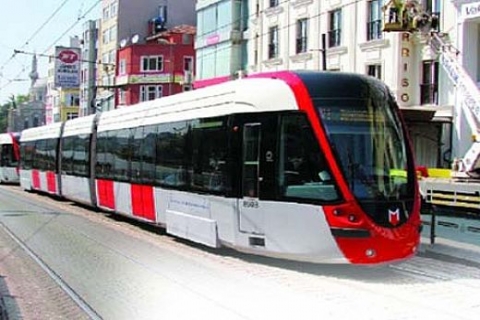 İstanbul'un yoluna 10 milyar avro harcadık!