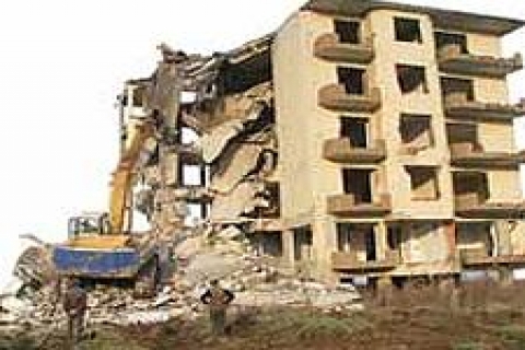 Depreme dayanıksız binalara önlem alınmıyor