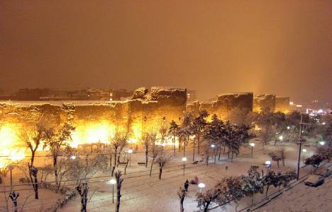Diyarbakır'da icradan satılık arsa: 2 milyon 950 bin liraya! 