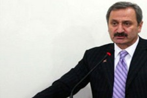 Zafer çağlayan: Türk müteahhitler 517 proje üstlendi!