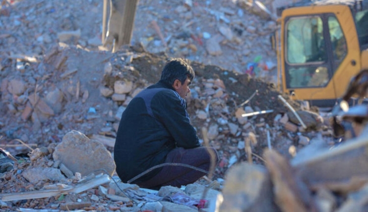 Uzman isim uyardı! Depremin ardından şimdi de enkazda büyük tehlike!