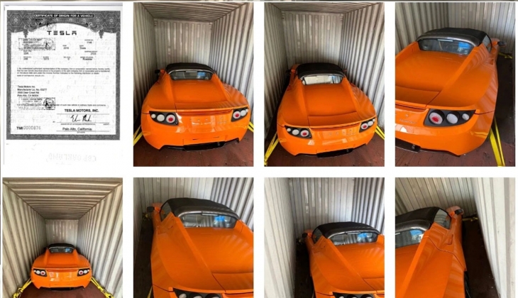 Bozuk Tesla Roadster lar 1 milyon dolara satılıyor