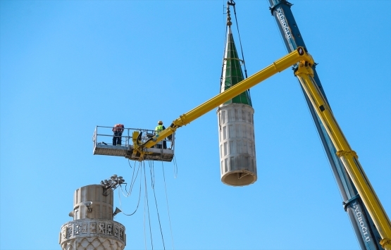 Arnavutköy'de İsmail Kocatürk Camisi'nin minaresinin yıkımına başlandı!