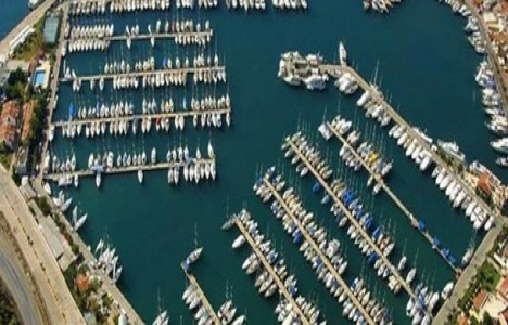 İnciraltı Yat Limanı