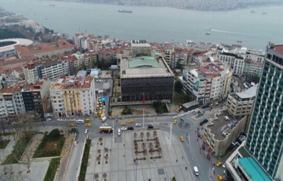 Murat Bardakçı dan AKM eleştirisi!