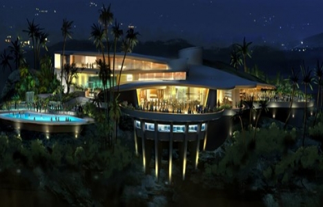 Robert Downey Jr. Malibu dan yeni ev aldı!