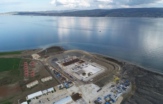 1915 Çanakkale Köprüsü inşaatında denize iniliyor!