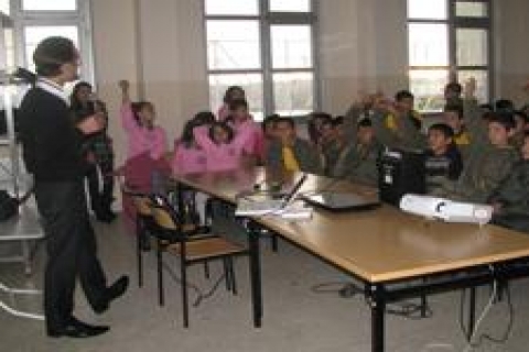 Re/Max'ten Günebakan Projesi'ne destek