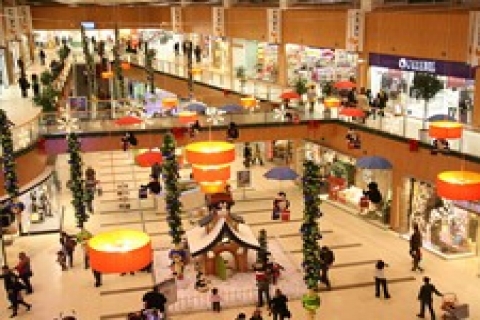 Alışveriş merkezleri yılbaşı hediyesi olarak ev veriyor!