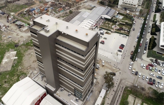 Türkiye'nin en büyük tam otomatik otoparkı İzmir'de açılıyor!