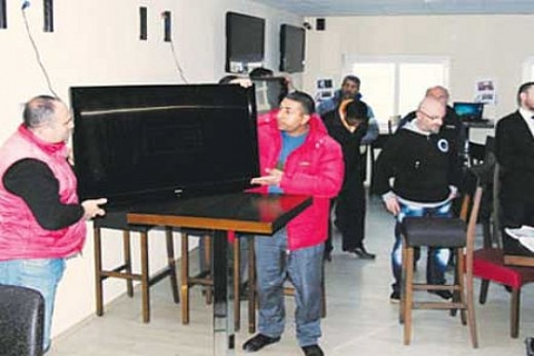 İzmir Konak Sineması'na haciz şoku!