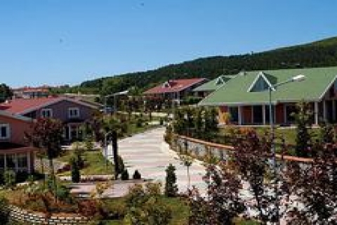 Çavuşoğlu Ütopya'da 140 bin TL'ye!