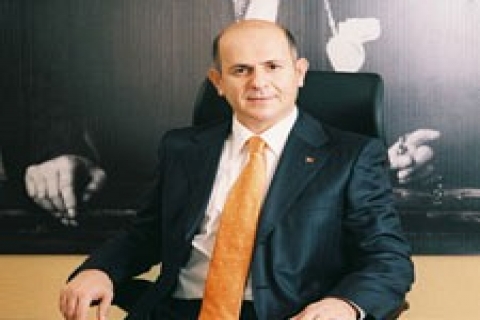 Erhan Erol: Kentsel dönüşüm ameliyat gibidir!