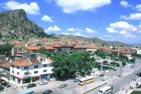 Afyonkarahisar Belediyesi'nden satılık 13 işyeri ve ofis!