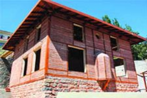 Tarihî Portakal Mescidi restore ediliyor