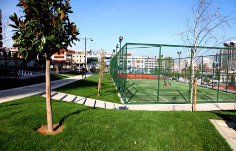 Ataşehir'de Bülent Ecevit parkı ve Öğrenci Konuk Evi açılacak!