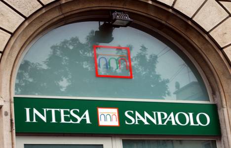 Intesa Sanpaolo İtalya'daki 1.000 şubesini kapatıyor!