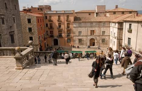 İspanya'da ev alan yabancıya oturma izni verilecek!