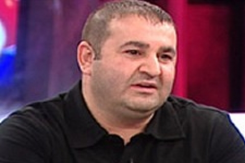 Şafak Sezer Toskana Vadisi'nde köfteci dükkanı açacak!