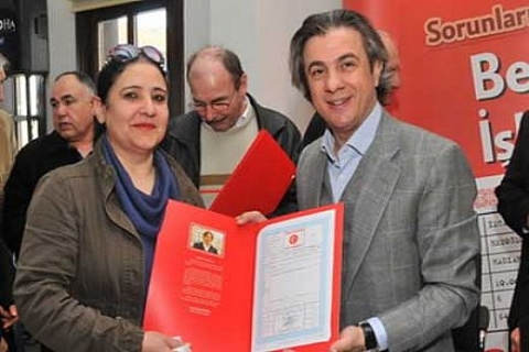 Beyoğlu Hacıahmet'te 30 yıllık mülkiyet sorunu çözüldü!