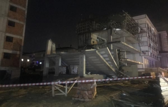 Sultanbeyli de 4 katlı inşaat çöktü!