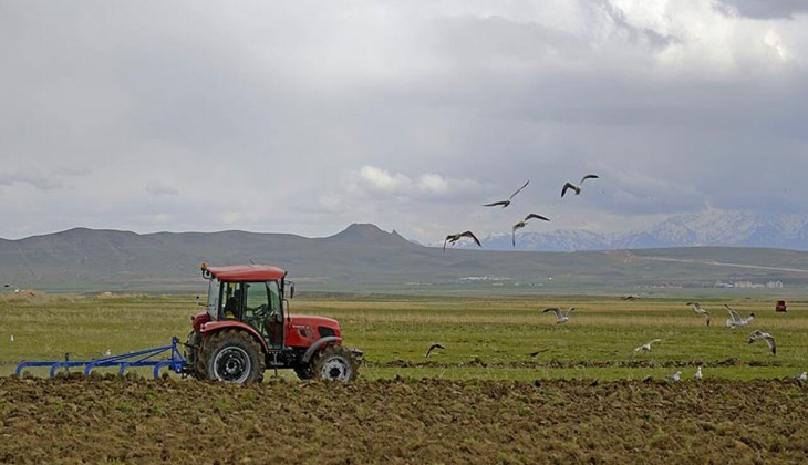 Çiftçiler müjde! Mazot ve gübre desteği ödemeleri o tarihte hesaplara yatıyor!