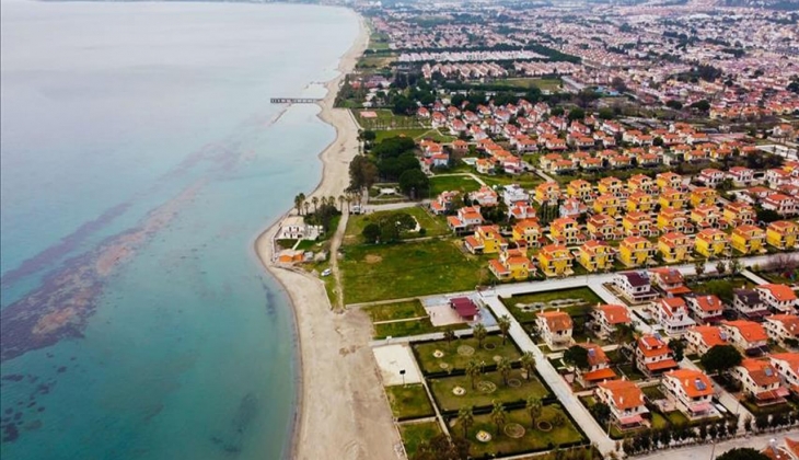 Tatil bölgelerindeki konut piyasası ivme kazanmaya devam ediyor! O illerde yaşayanlara talih kuşu kondu!