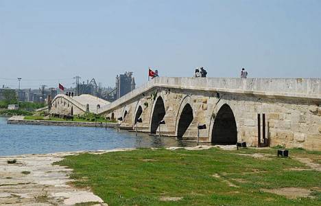 İstanbul'da satılık arsa 2 milyon 155 bin TL!