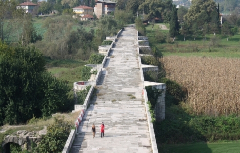 tarihi Sakarya Köprüsü