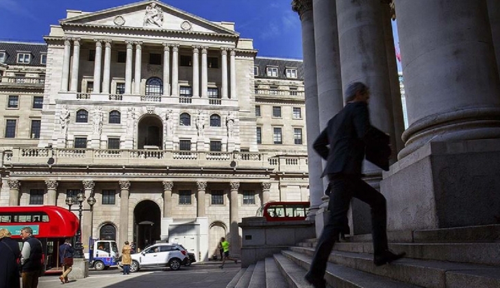 İngiltere Merkez Bankası umutlarını düşen enflasyona bağladı