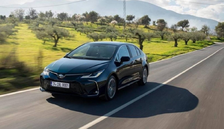 Toyota dan 100 bin TL indirim ve dev kredi imkanı!