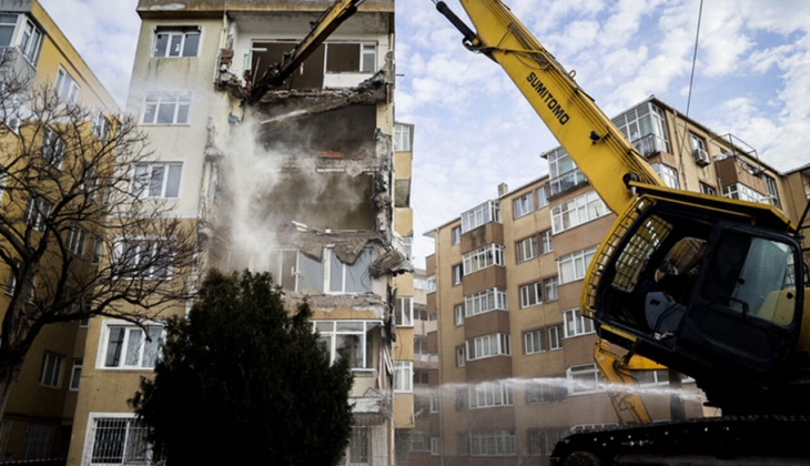 İstanbul daki 48 yıllık Çınar Sitesi nde yıkım başladı!
