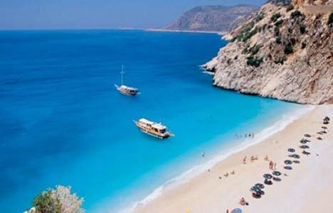 Turizmde gerileme devam ediyor!