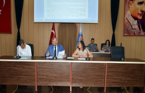 Mersin Akdeniz'in kaldırımları yenilenecek!