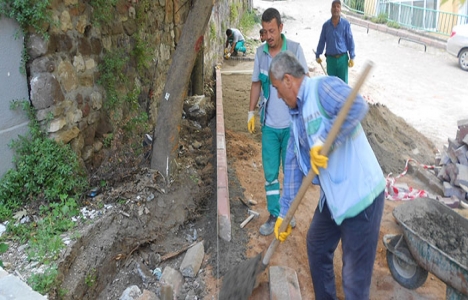 İzmit Akçakoca Mahallesi'nde sokak düzenleme çalışması!