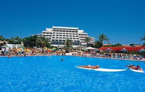 Antalya turizmi Rusya ekonomisinden etkilenecek!