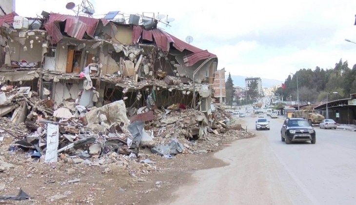 Binanın çok katlı olması depreme dayanıksız, az katlı olması da sağlam olduğu anlamına gelmez!