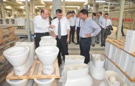 Manisa Valisi Erdoğan Bektaş Seramiksan'ı ziyaret etti!