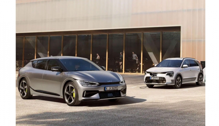 Kia, Yılın Otomobil Üreticisi ödülünü aldı!