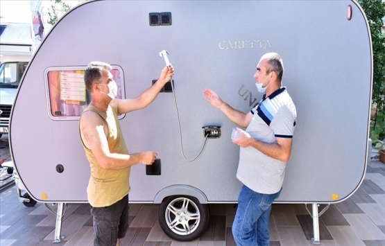 İzole tatile yöneliş çekme karavan satışlarını artırdı!