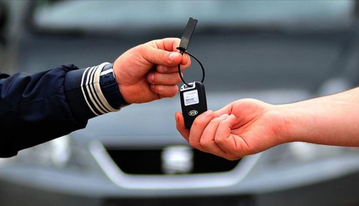 Uzman isim açıkladı! Otomobil fiyatları düşer mi?