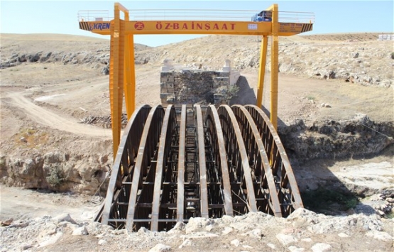 Adıyaman daki bin 800 yıllık köprü yeniden inşa ediliyor!