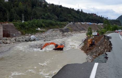 Rize'de HES inşaatını su bastı!